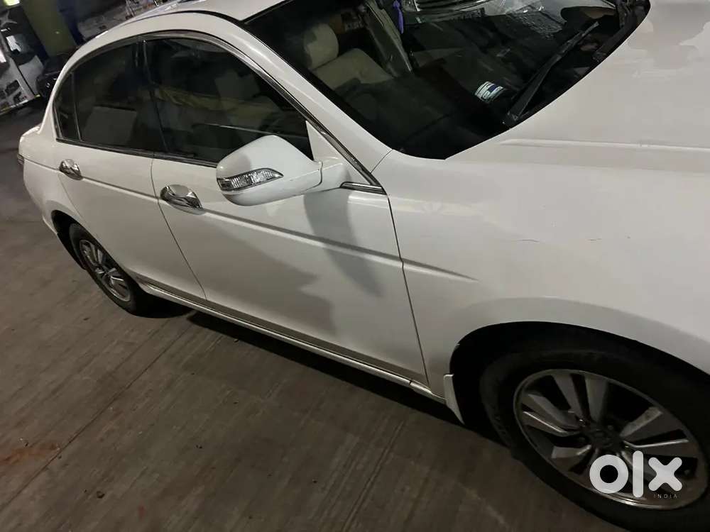 Honda Accord 2011 Petrol 98000 Km Driven