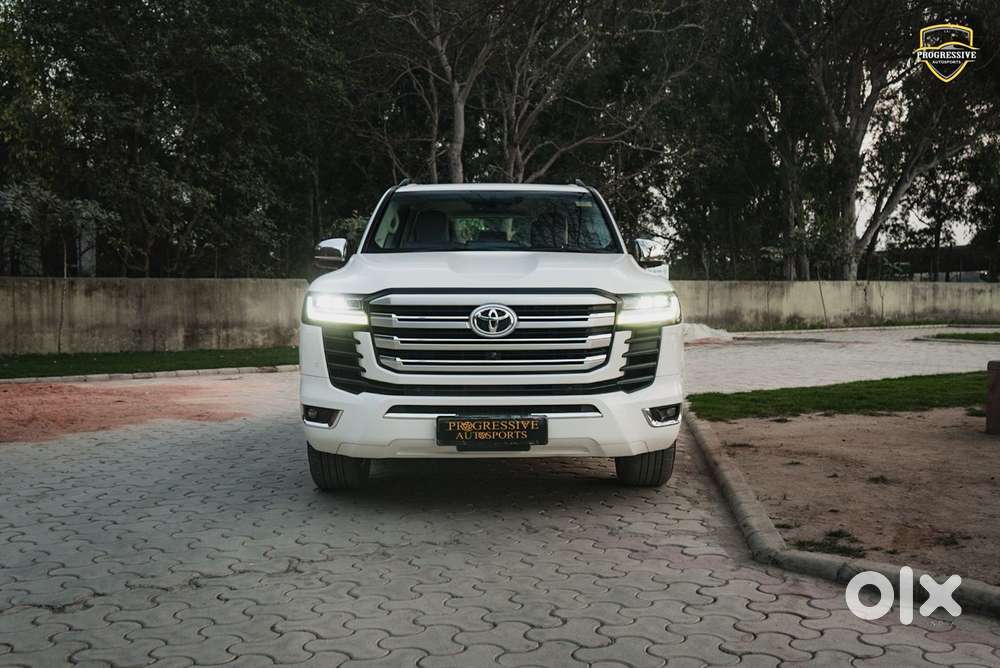 Toyota Land Cruiser 3.3 Zx Diesel, 2023, Diesel