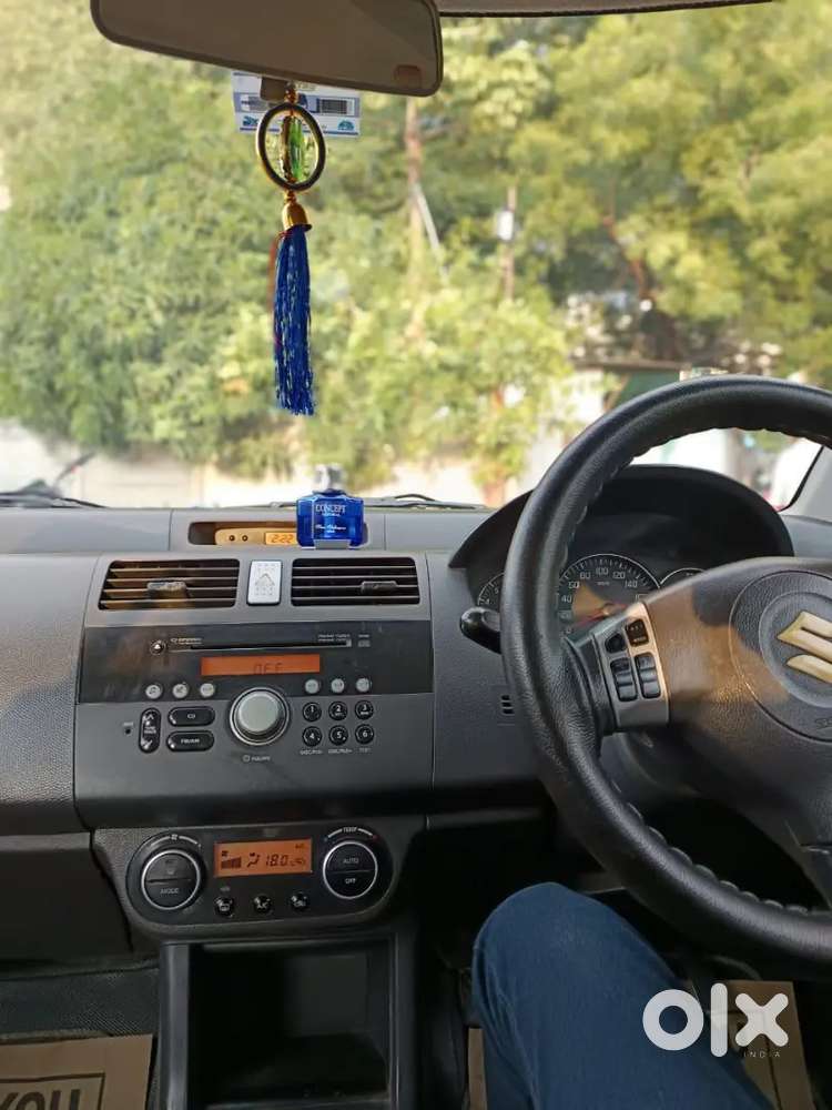 Maruti Suzuki Swift 2010