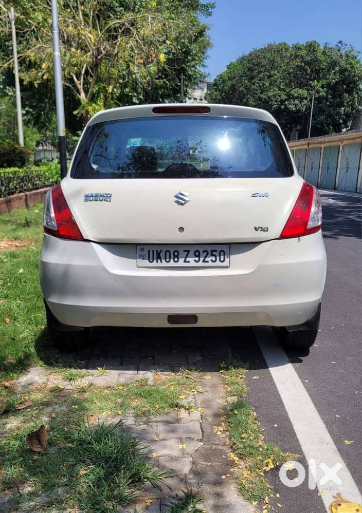 Maruti Suzuki Swift 2012 Petrol Excellent Condition