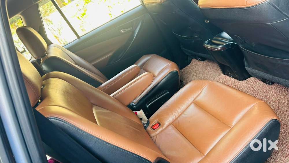 Toyota Innova Crysta 2019 Diesel 84000 Km Driven