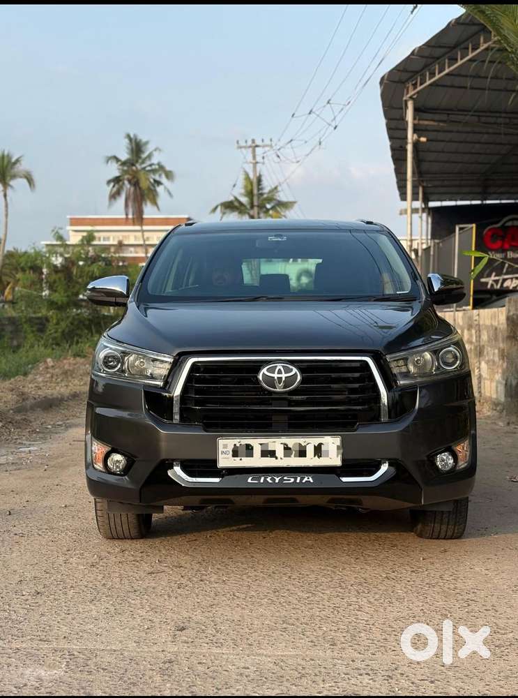 Toyota Innova Crysta 2.4 Z 7 Str, 2016, Diesel