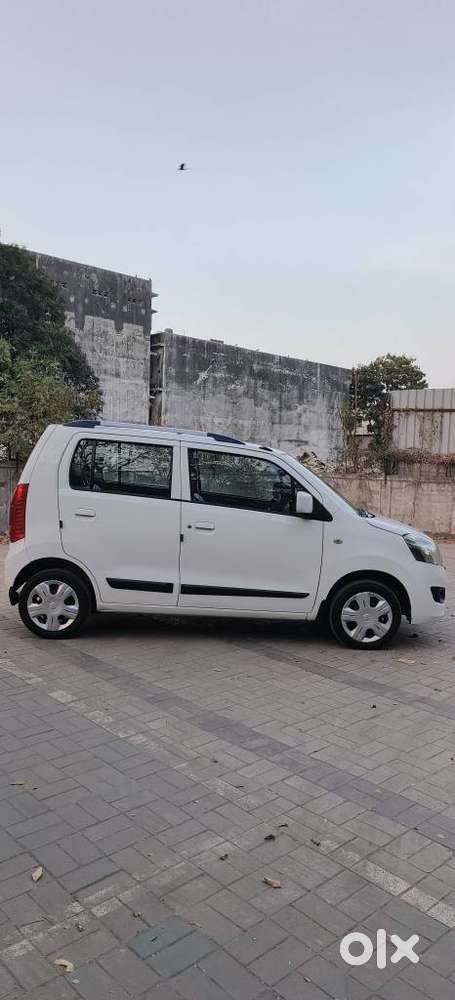 Maruti Suzuki Wagon R 1.0 2015-2019 Vxi Amt, 2015, Petrol