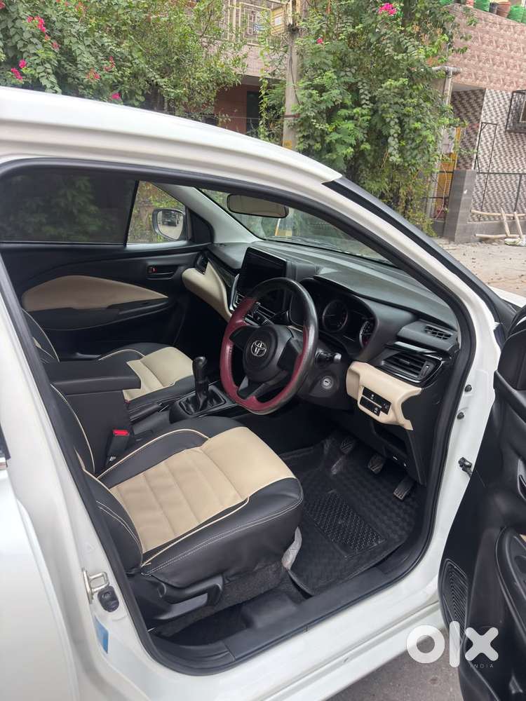 Toyota Glanza 1.2 E, 2023, Petrol