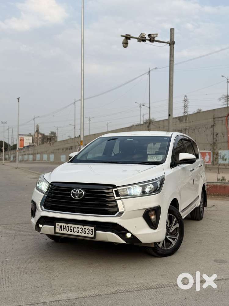 Toyota Innova Crysta 2.4 V 8 Str, 2022, Diesel