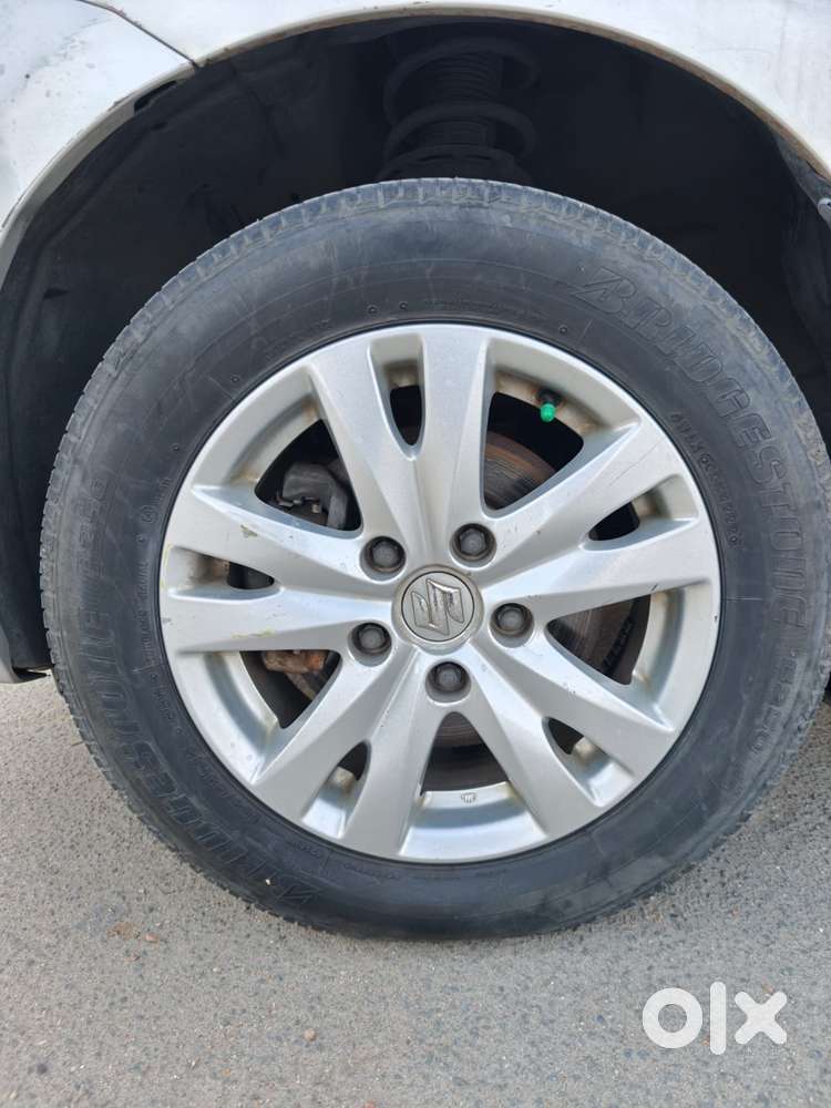 Maruti Suzuki Ertiga Zxi Plus Petrol, 2016, Petrol