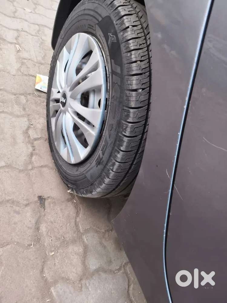 Mint Condition 4 Tire New Battery New Child Ac Just Tak And Drive