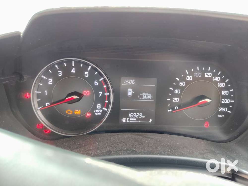 Maruti Suzuki Swift Lxi Option, 2025, Petrol