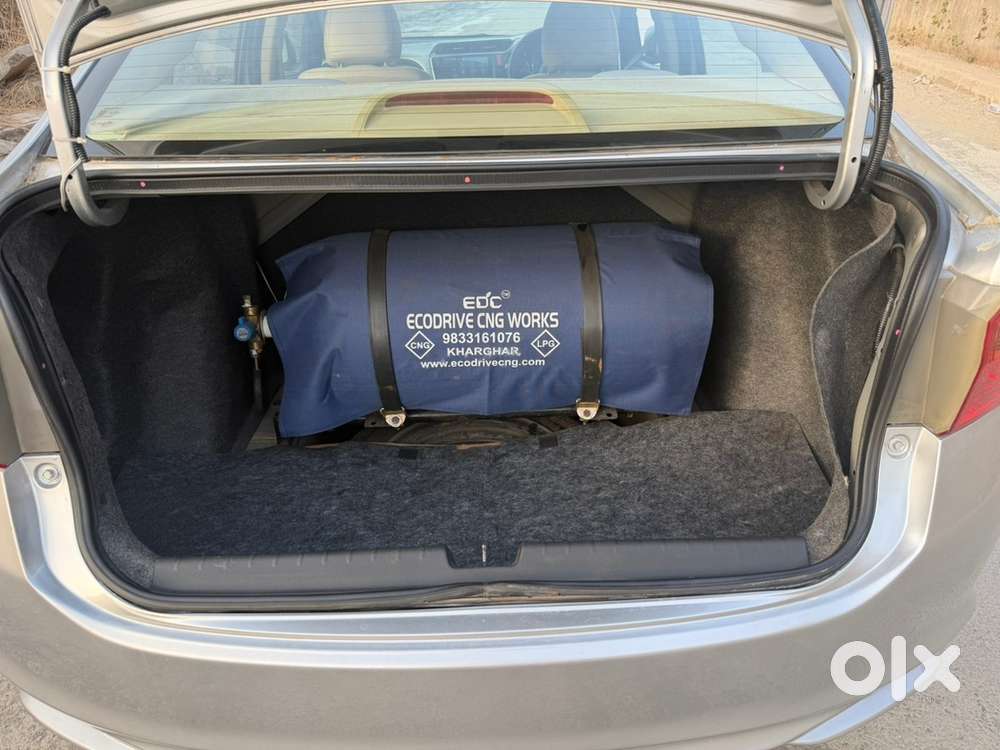 Honda City Hybrid 2016