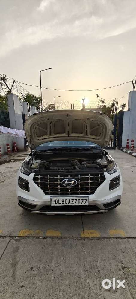 Hyundai Venue Sx Dual Tone Turbo, 2020, Petrol