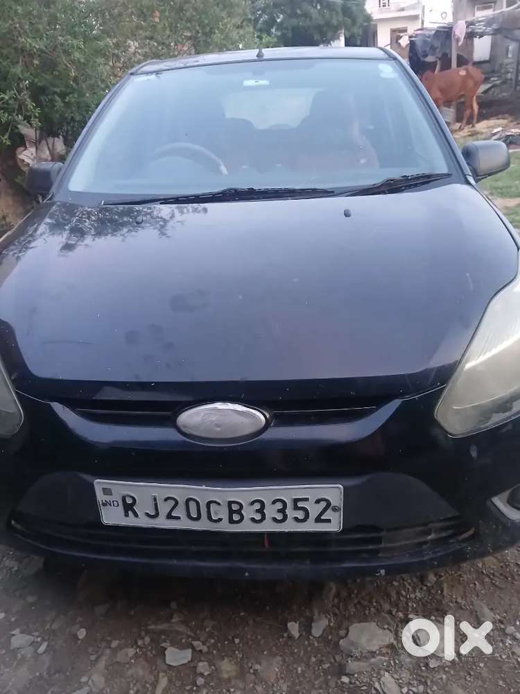 Ford Figo Petrol 2010 4th