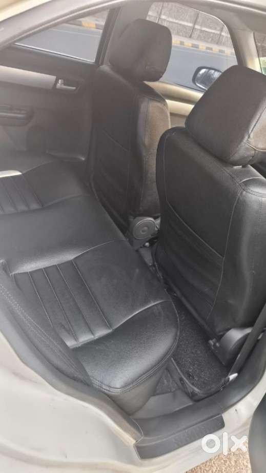 Maruti Suzuki Swift Dzire Vxi Optional, 2011, Petrol