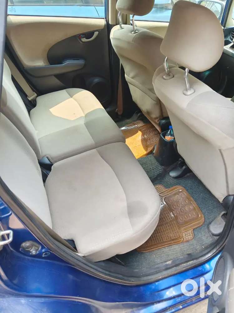 Honda Jazz 2010 3rd Owner