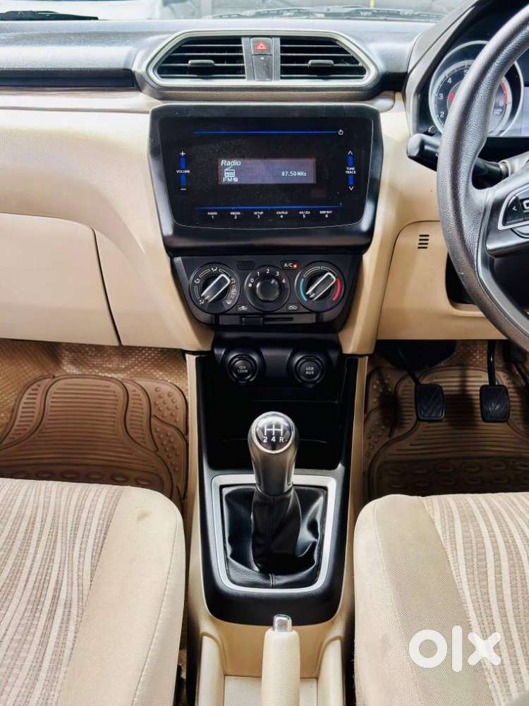 Maruti Suzuki Dzire 1.2 Vxi, 2022, Petrol