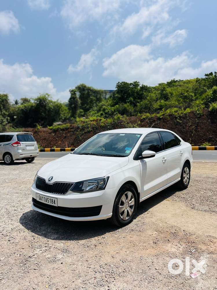 Skoda Rapid 1.0 Tsi Active, 2021, Petrol