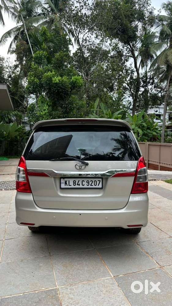 Toyota Innova 2013 Diesel Well Maintained