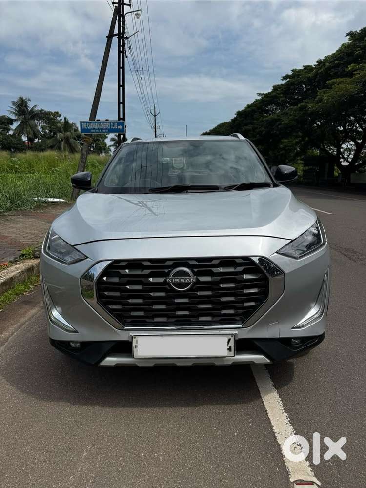 Nissan Magnite 1.0 Xv Turbo Cvt, 2022, Petrol