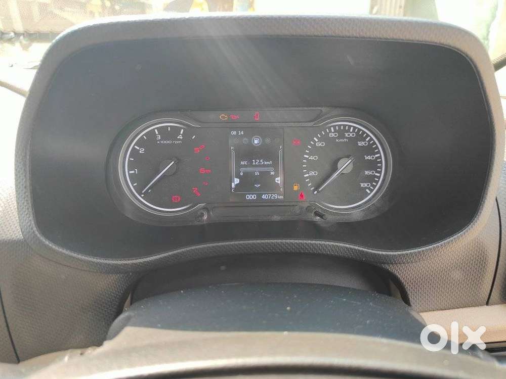 Mahindra Bolero Neo N10 (r), 2022, Diesel