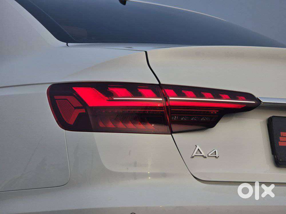 Audi A4 2.0 Premium Plus 40 Tfsi, 2023, Petrol