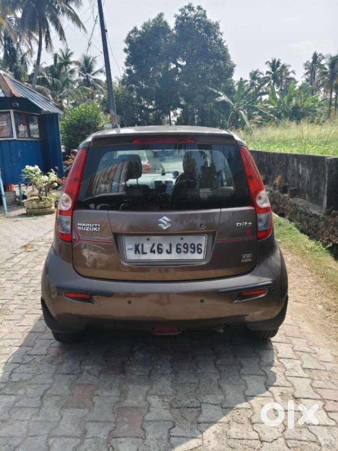 Maruti Suzuki Ritz Vxi, 2013, Petrol