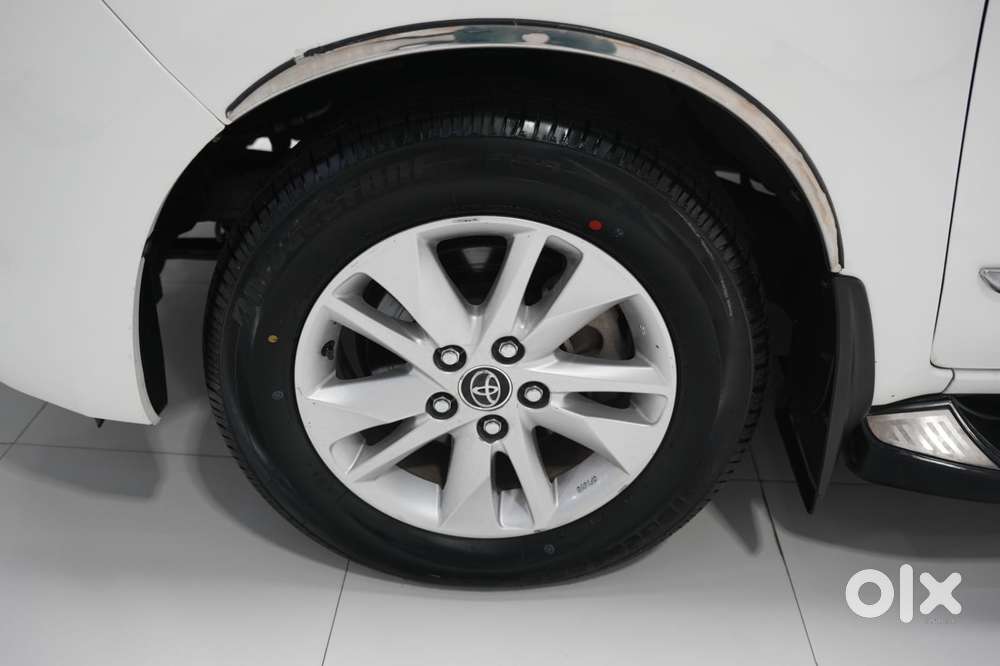 Toyota Innova Crysta 2.4 V 7 Str, 2019, Diesel