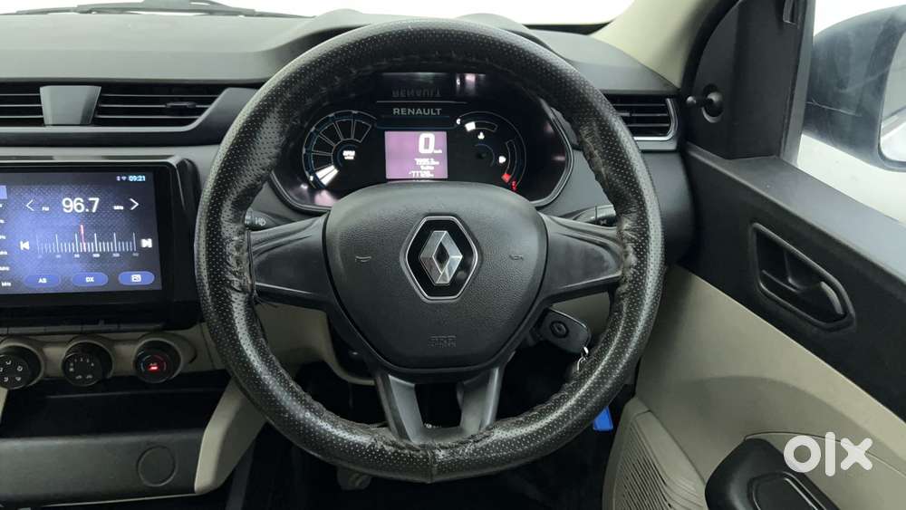 Renault Triber Rxl, 2022, Petrol