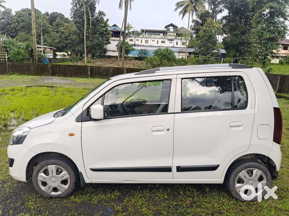 Maruti Suzuki Wagon R Vxi, 2017, Petrol