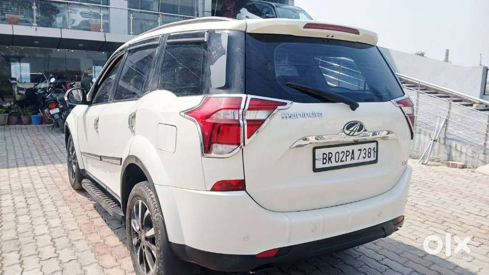 Mahindra Xuv500 W11, 2018