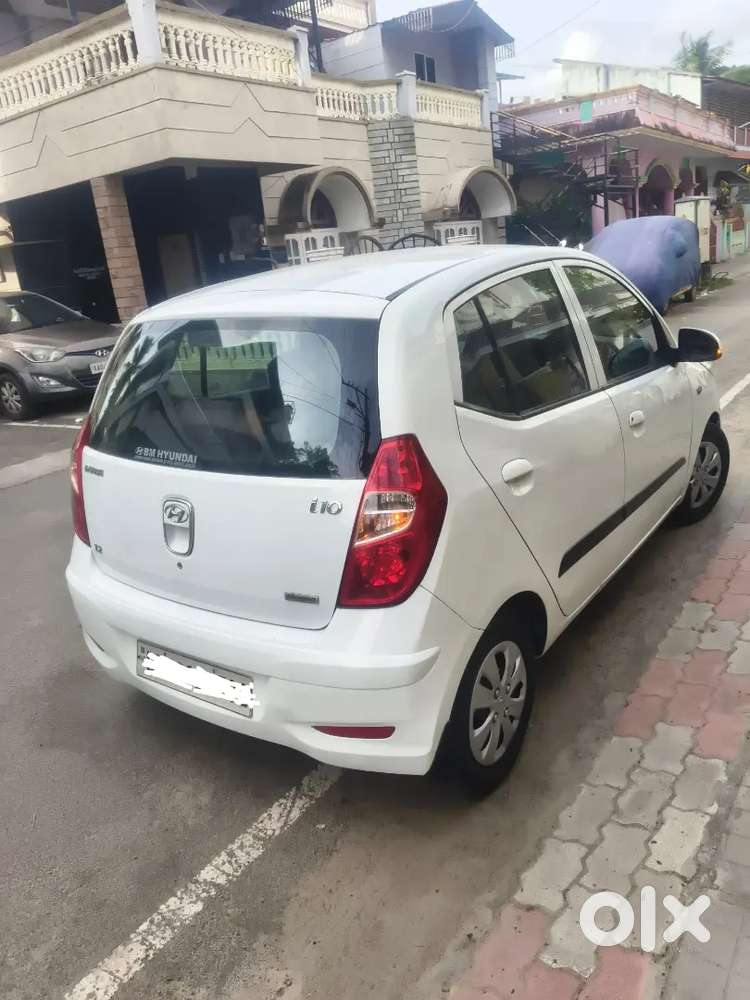 Hyundai I10 Magna 1.2 Solid Bs4 Engine 2011 Car