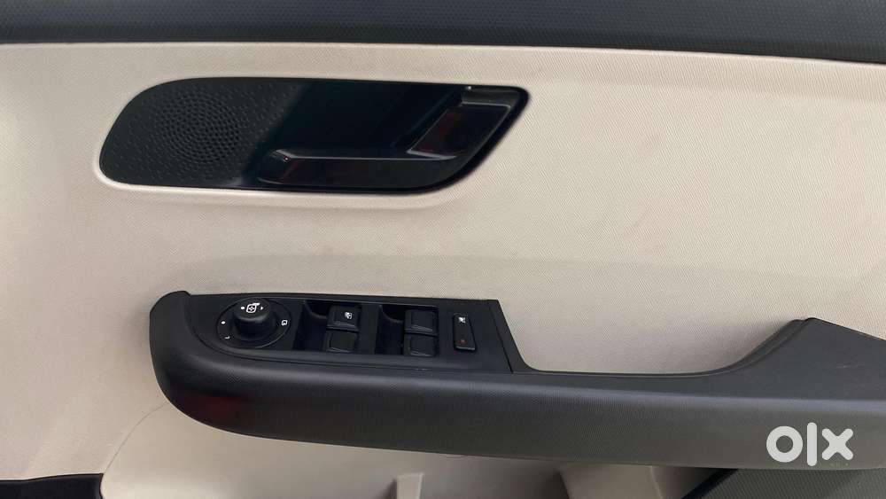 Tata Altroz 1.2 Xt, 2021, Petrol