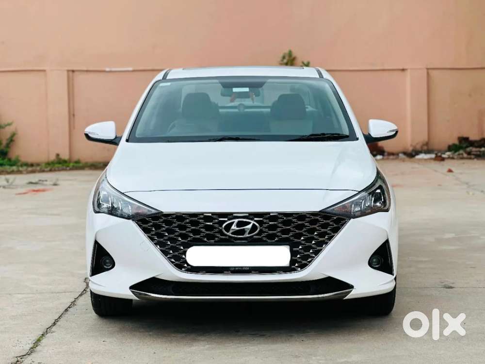 Hyundai Verna 1.5 Sx (o) Diesel At, 2022, Diesel