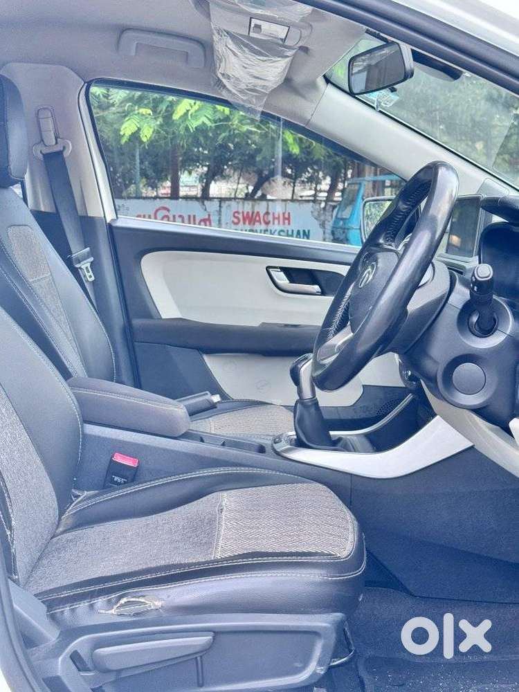 Tata Altroz 1.2 Xz (o), 2021, Petrol