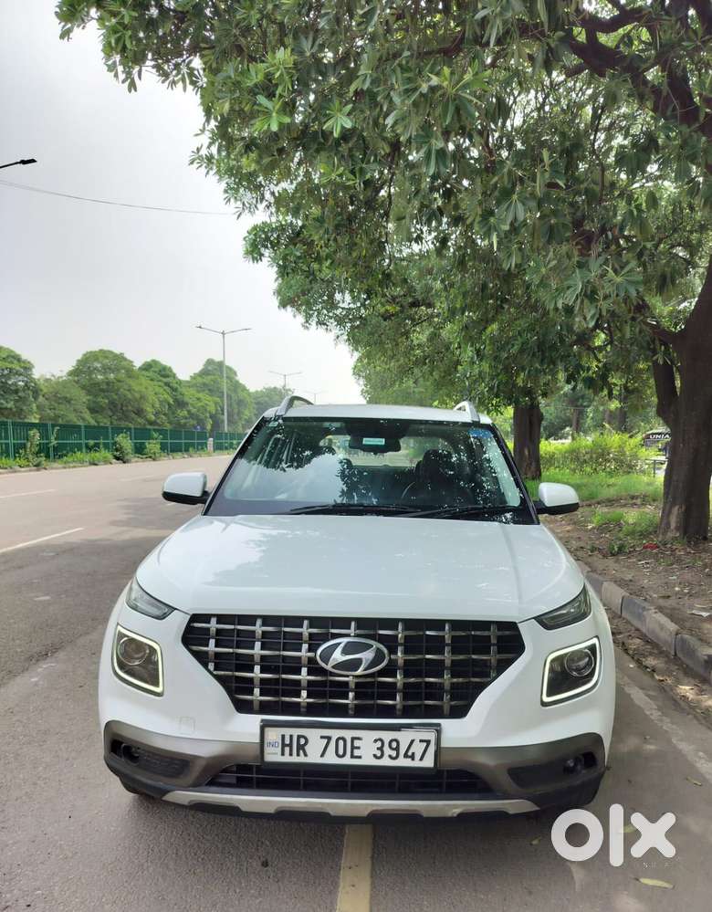 Hyundai Venue 1.0 Sx Turbo Dct, 2019, Petrol