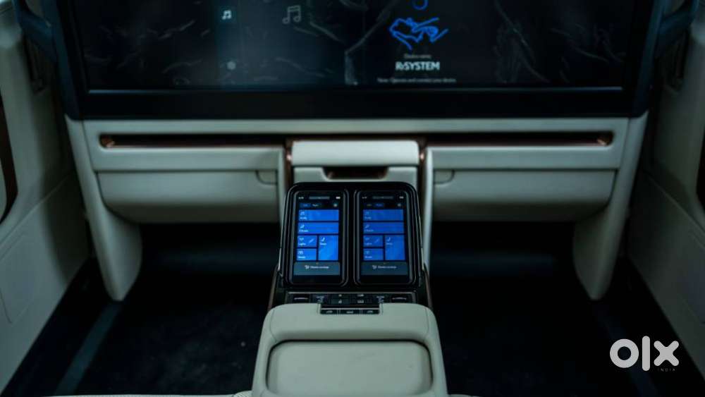 Lexus Lm 350h 4 Str Ultra Luxury, 2026, Petrol