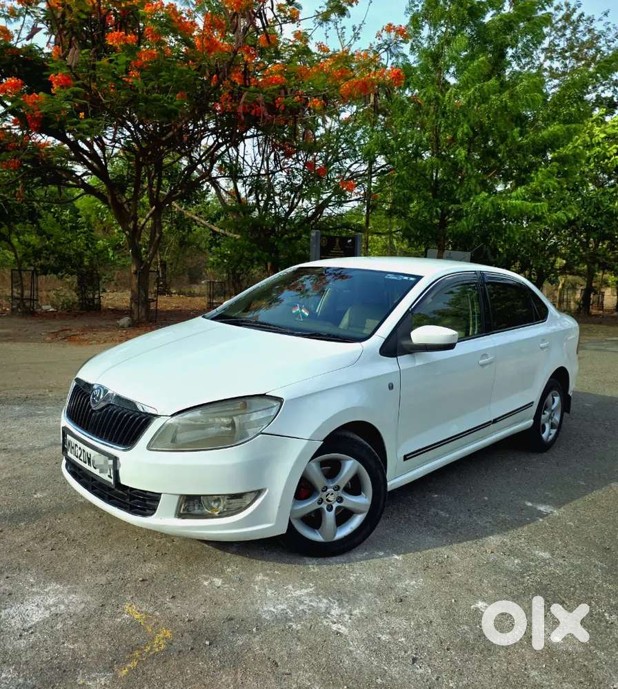 Skoda Rapid 2015 New Condition Just Take And Drive Urgent Sell