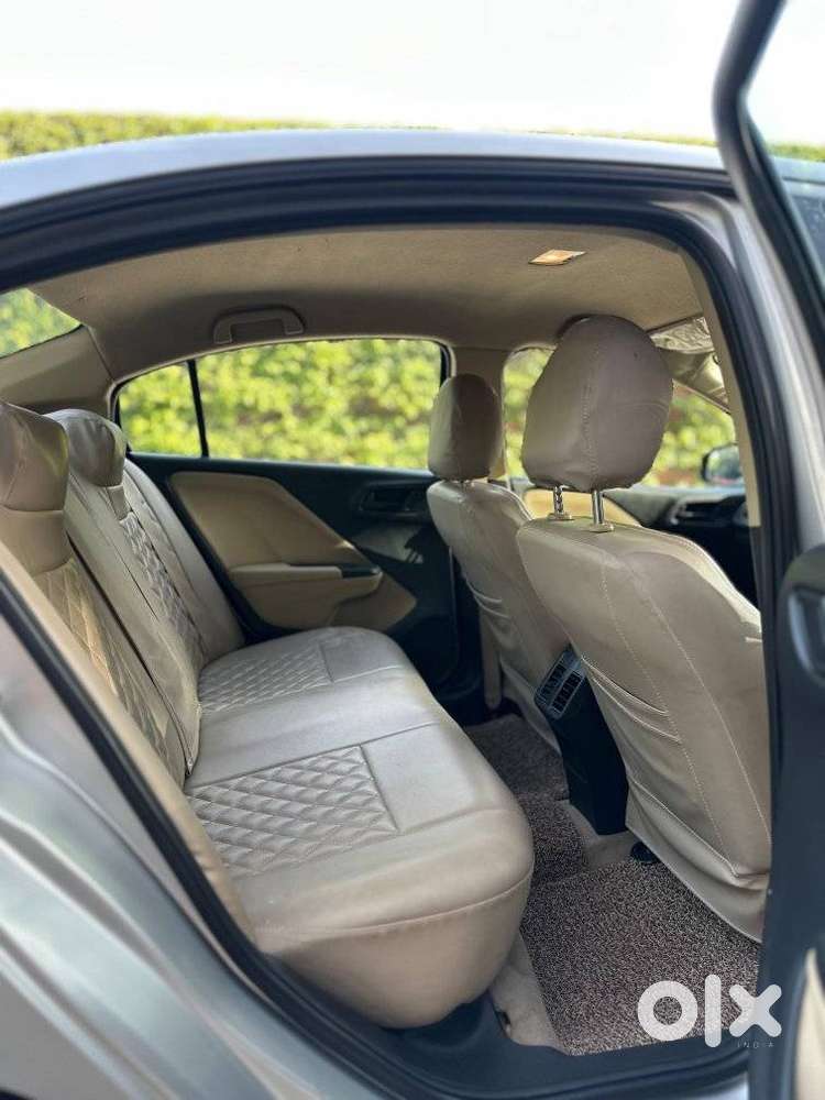 Honda City, 2015, Petrol