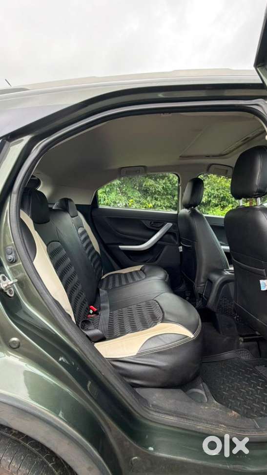 Tata Nexon 1.2 Revotron Xm (s), 2022, Petrol