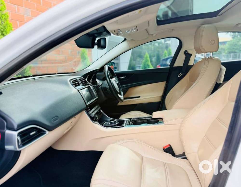 Jaguar Xe Prestige, 2017, Diesel