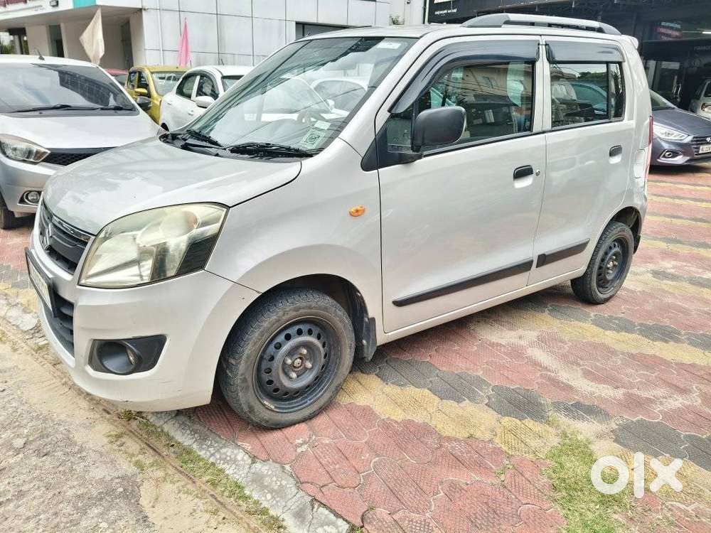 Maruti Suzuki Wagon R Lxi Optional, 2016, Petrol