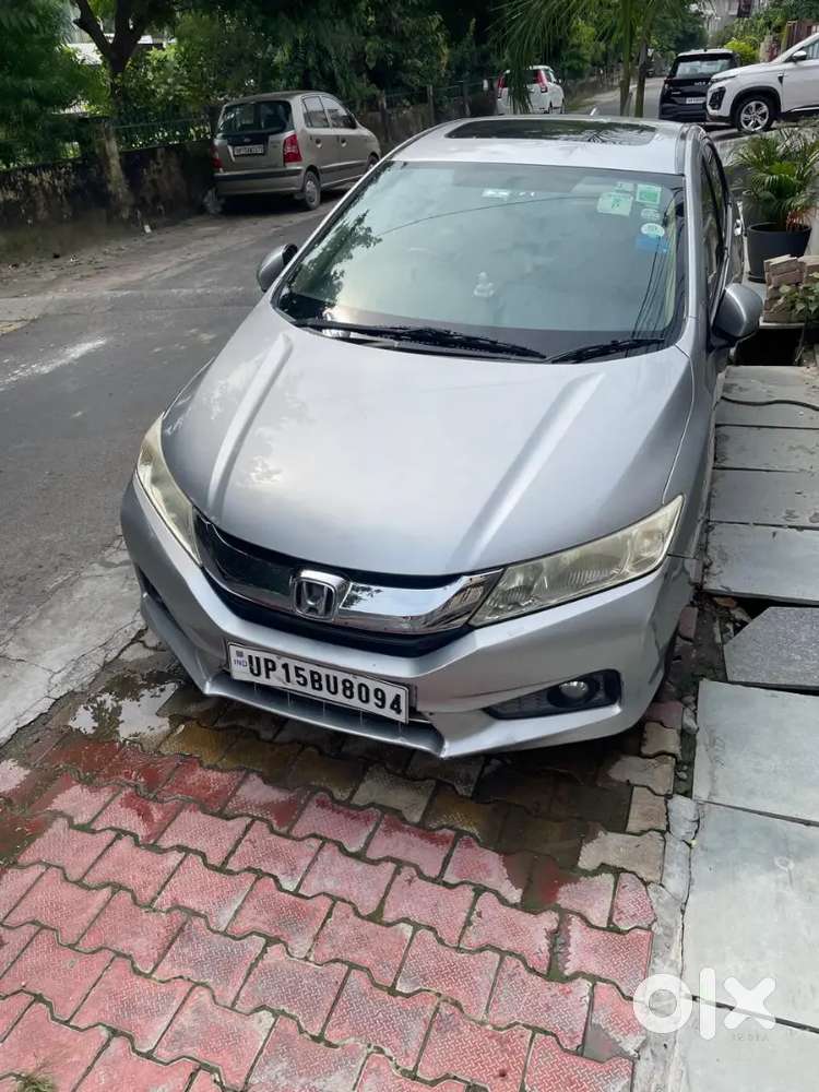 Honda City V At 2015
