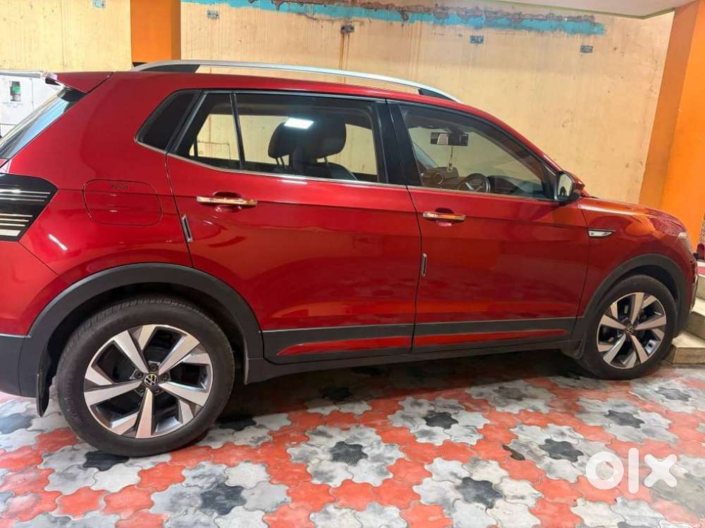 Volkswagen Taigun 1.0 Tsi Highline At, 2023, Petrol