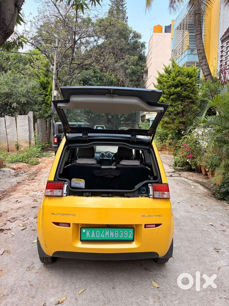 Mahindra E2o Electric 27403 Km Driven