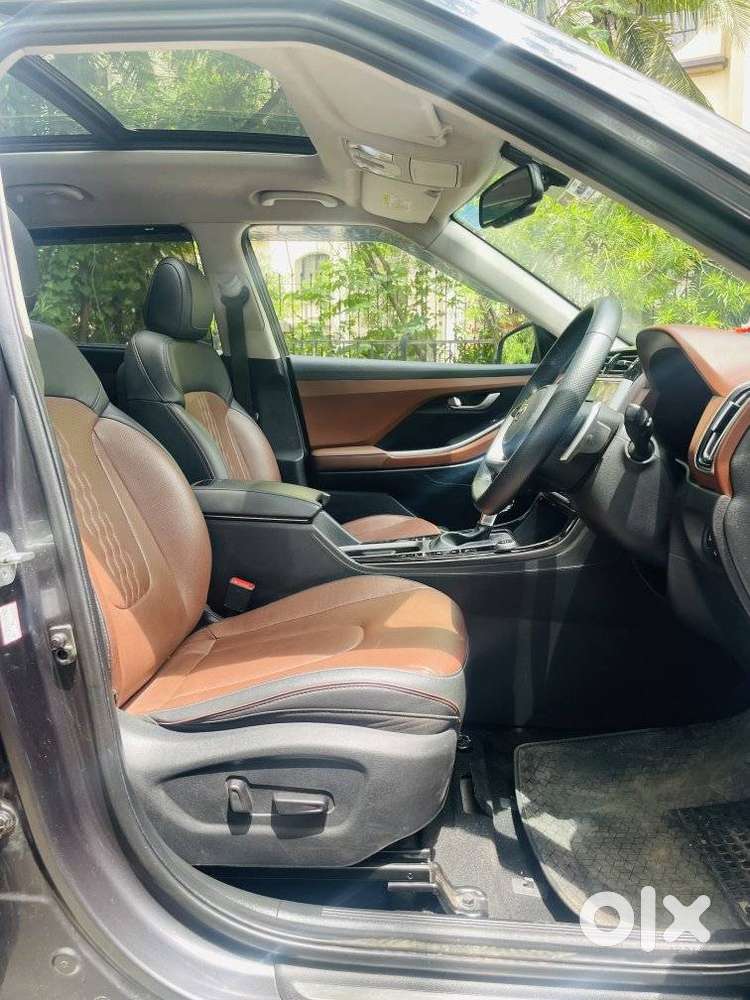 Hyundai Alcazar 2.0 Signature (o) Petrol At 7 Str, 2022, Petrol
