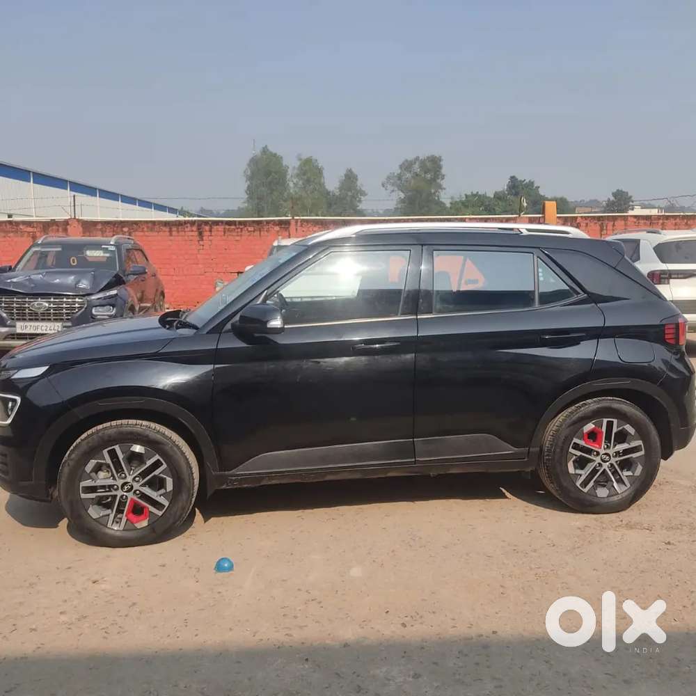Hyundai Venue Diesel 2024 Variant Sept Registration