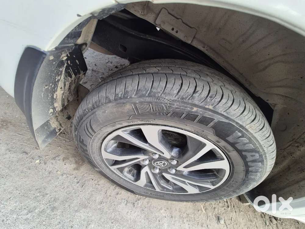 Toyota Innova Crysta 2.4 2021