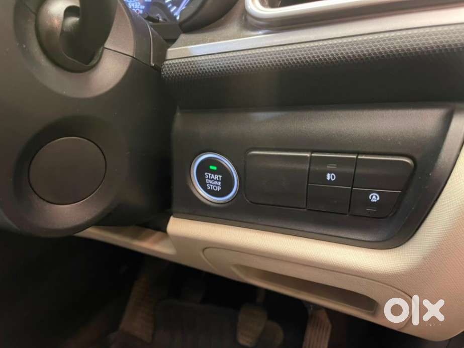 Tata Altroz 1.2 Xz Plus Rtn Dct, 2022, Petrol