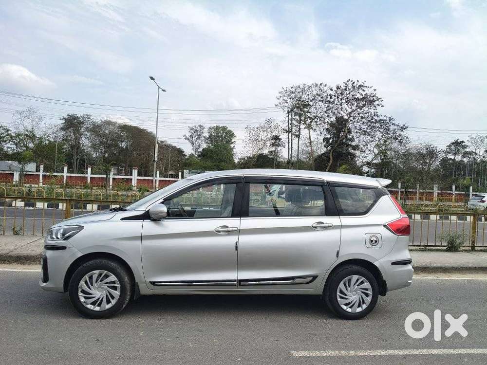 Maruti Suzuki Ertiga 1.5 Vxi, 2022, Petrol