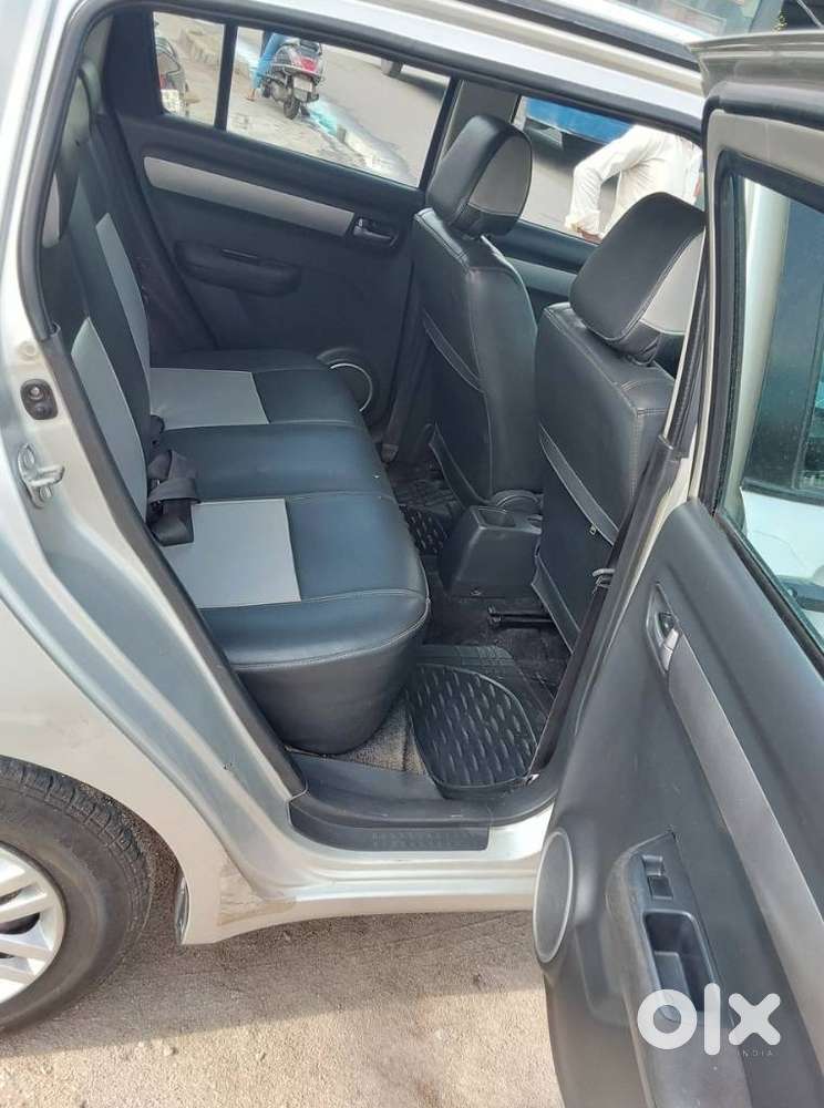 Maruti Suzuki Swift Vxi + Manual, 2009, Petrol