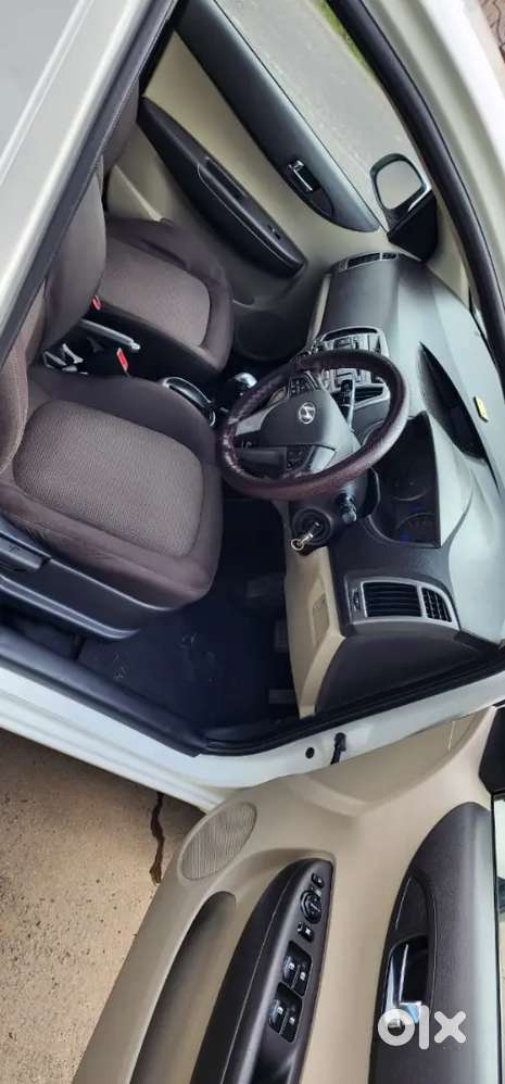 Hyundai I20 1.4 Sportz 2013