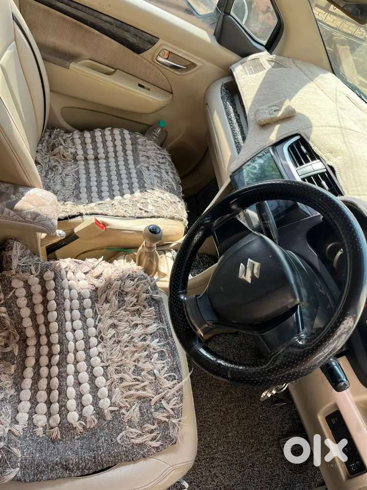 Maruti Suzuki Ertiga 2015 Diesel 180000 Km Driven